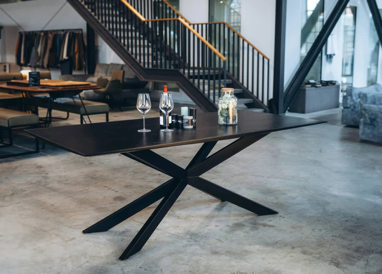 Tui Angular Table - Modern X-Shape Design