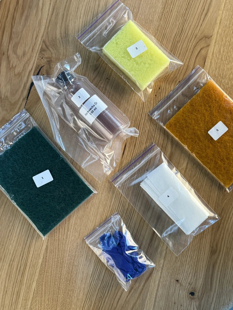 Santurtzi SleekTable Silhouette - Contemporary Angular Leg Table