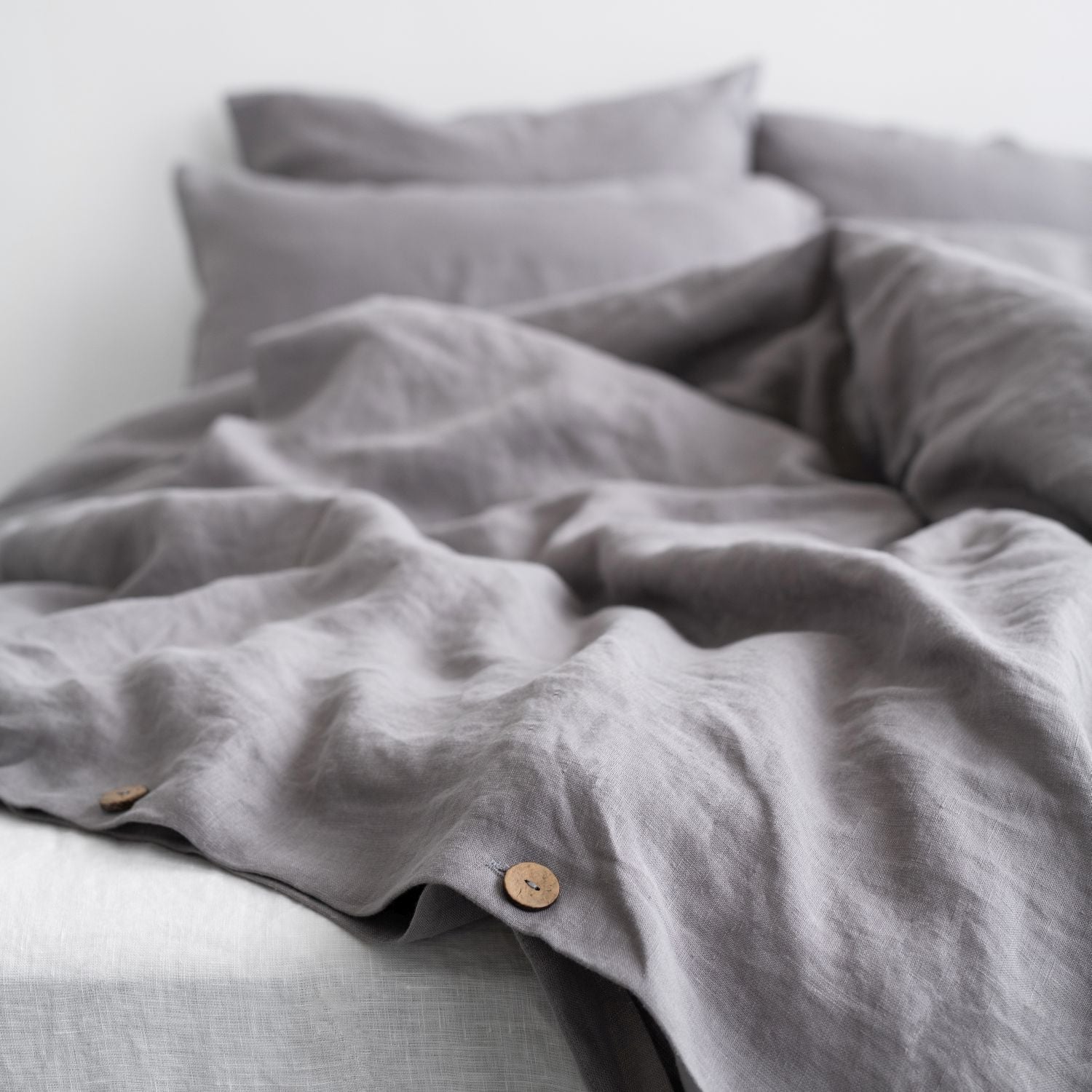 Hortaleza Linen Slumber Set - Sustainable Linen Duvet Covers