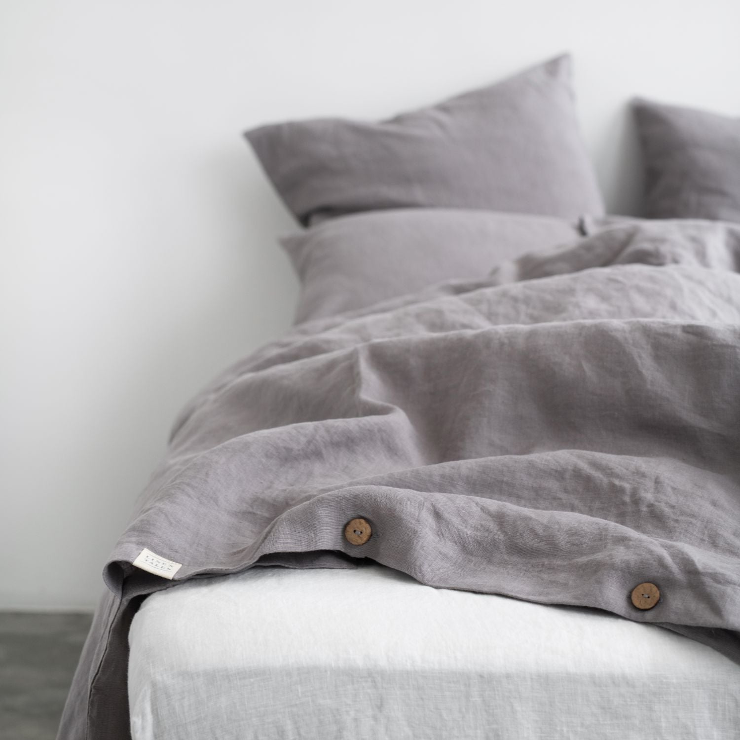 Hortaleza Linen Slumber Set - Sustainable Linen Duvet Covers