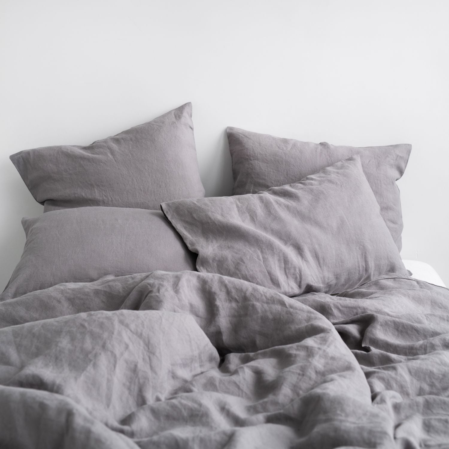 Hortaleza Linen Slumber Set - Sustainable Linen Duvet Covers