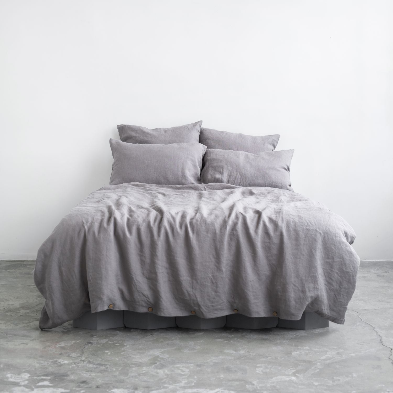 Hortaleza Linen Slumber Set - Sustainable Linen Duvet Covers