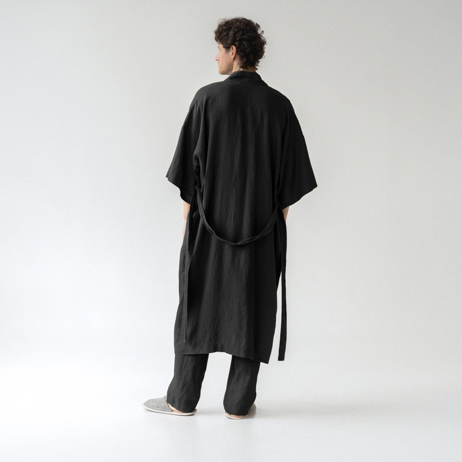 Erandio Luxe Linen Lounger - Oversized Summer Bathrobe