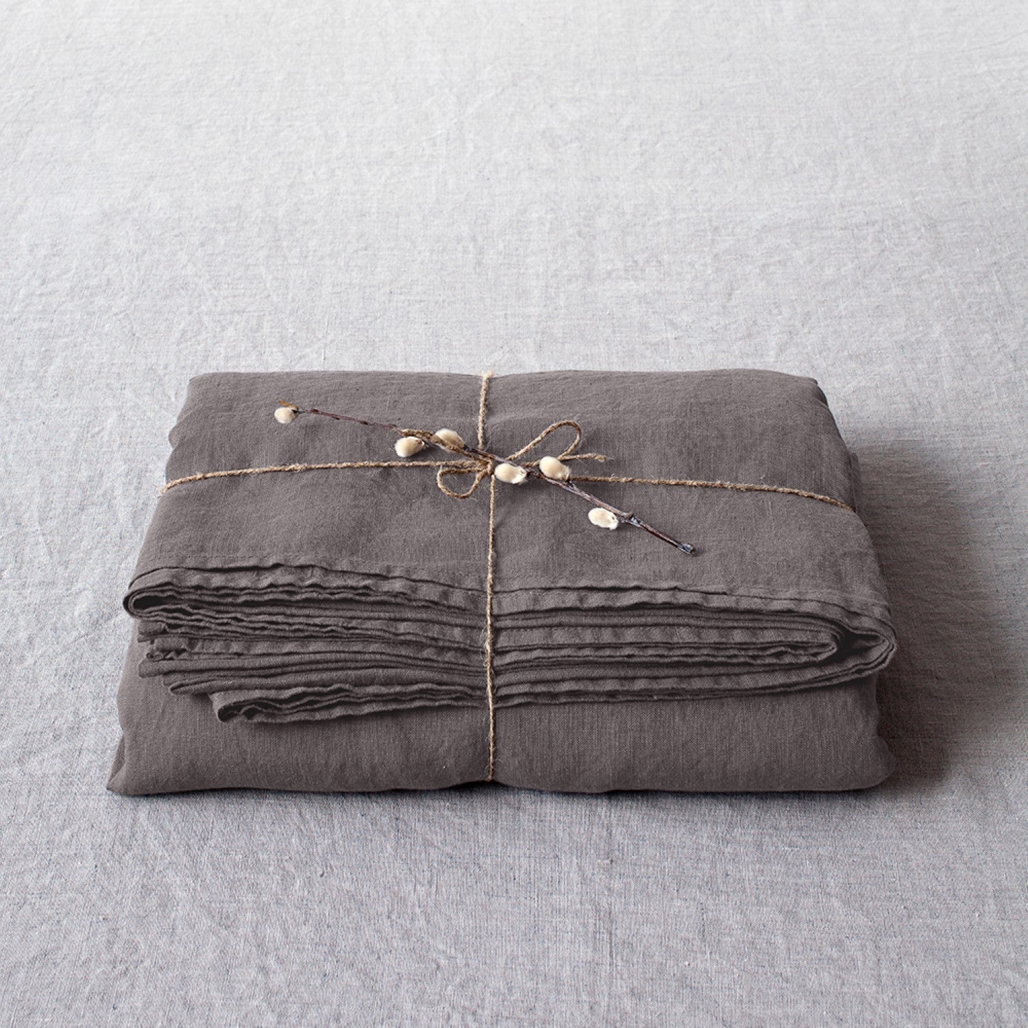 Albacete Breezy Linen Elegance - Luxurious Flat Linen Sheet