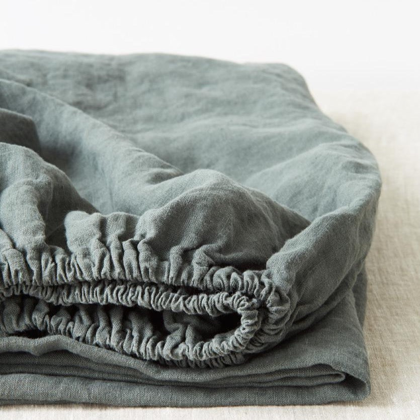 Mallorca Dream Linen Ensemble - Breathable Fitted Sheet