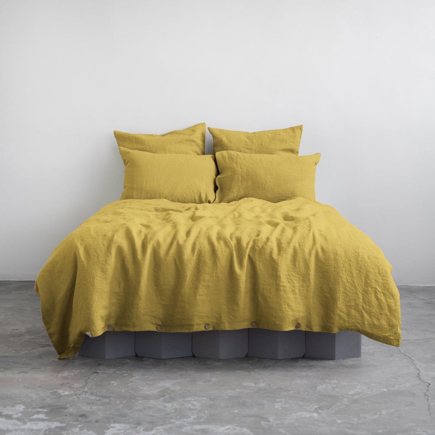 Cadaques Dreams Linen Ensemble - Ethical Luxury Duvet Set