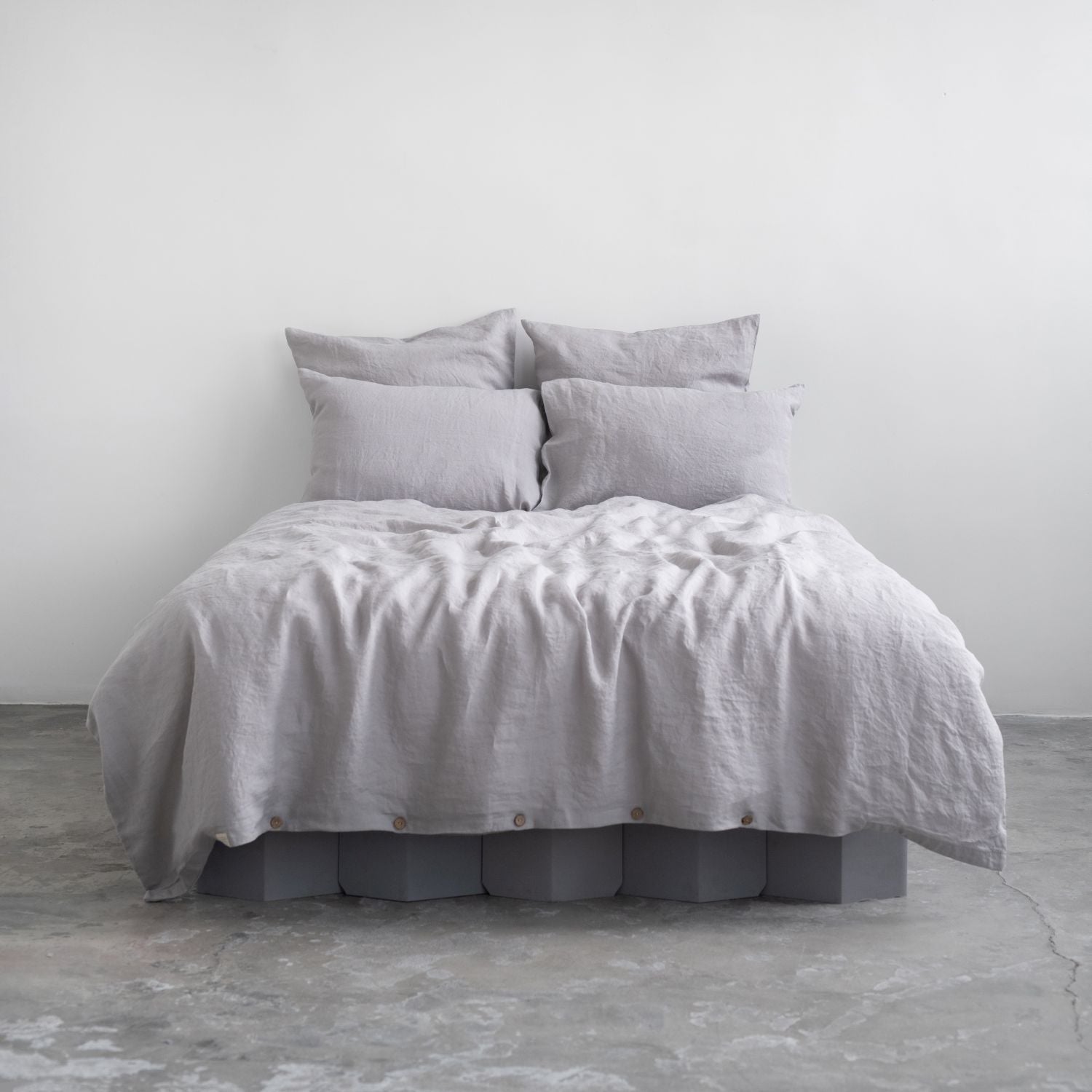 Ripollet Rest Linen Ensemble - Sustainable Sleep Comfort Set