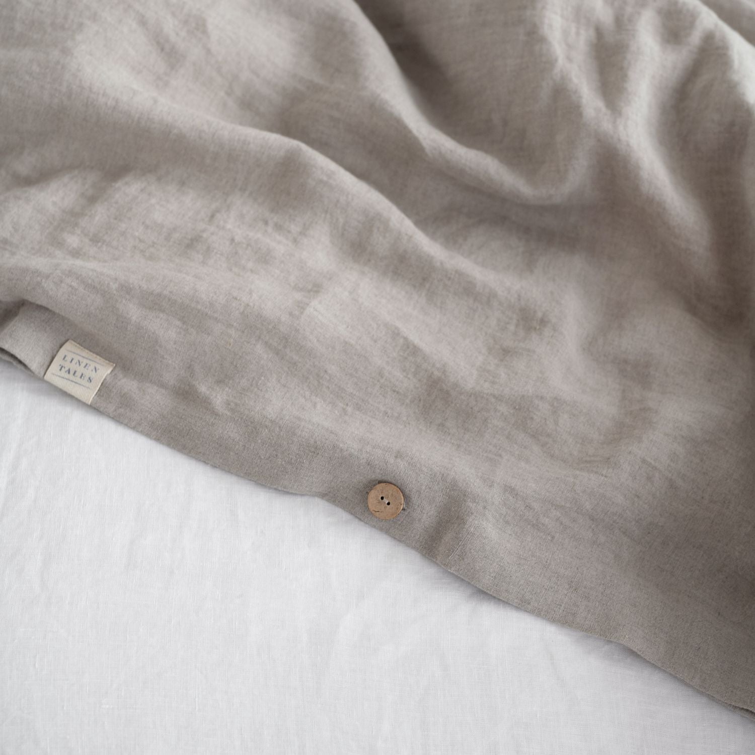 Ainsa Bliss Linen Ensemble - Sustainable Sleep Comfort Set