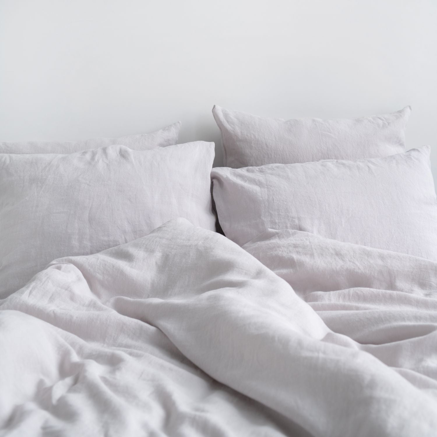 Oliva Linen Sleep Ensemble - Sustainable Linen Duvet Set
