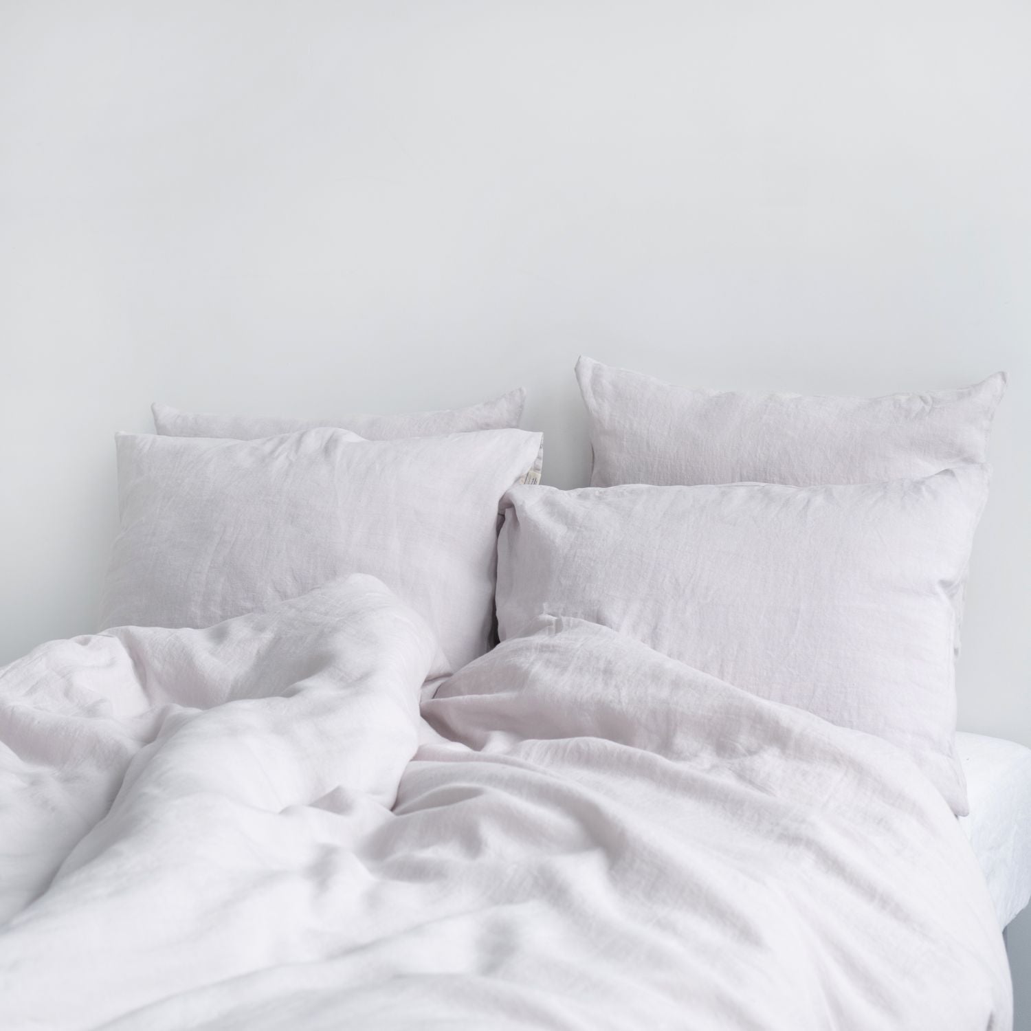 Oliva Linen Sleep Ensemble - Sustainable Linen Duvet Set