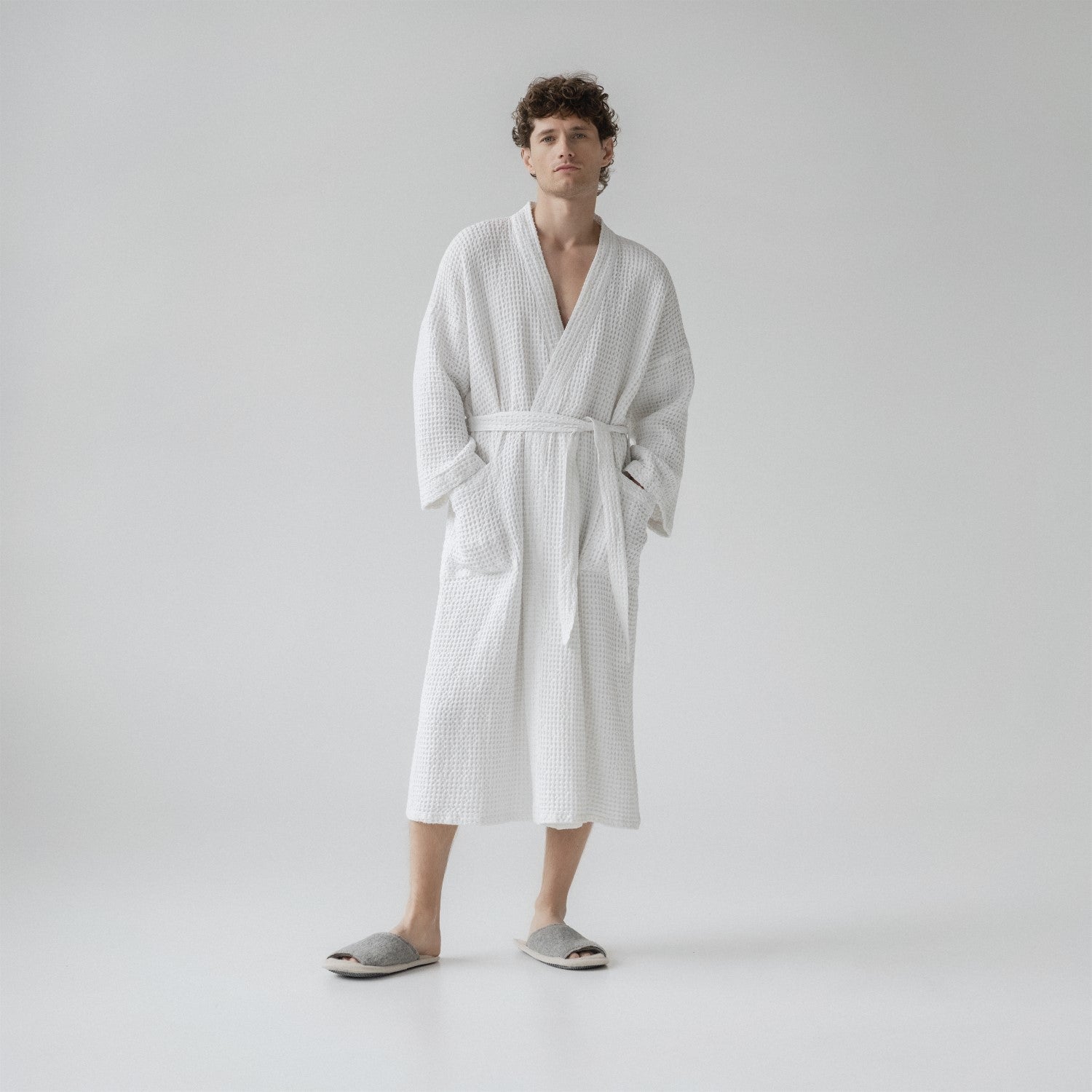 Alzira Cloud Embrace Bathrobe - Linen Cotton Waffle Spa Robe