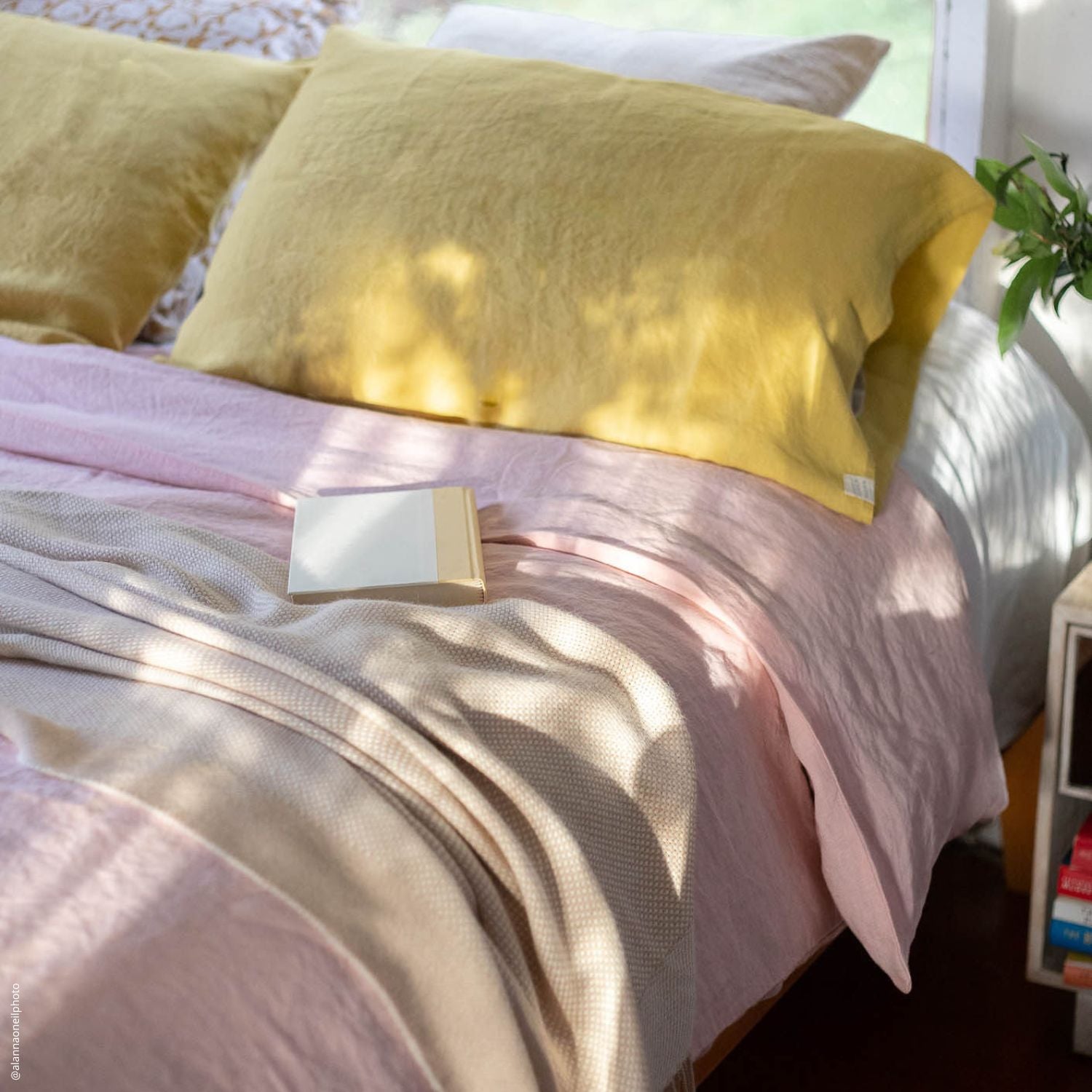 Ciudad Cloud Linen Embrace - Sustainable Linen Duvet Cover