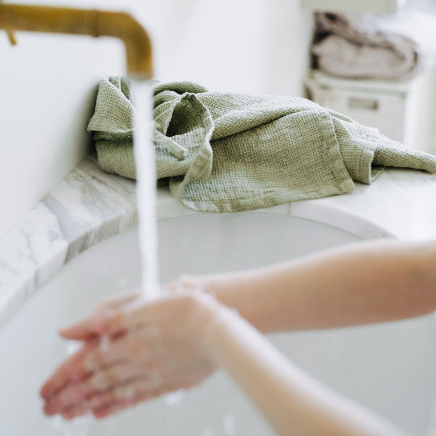 Chamberi Linen Waffle Ensemble - Luxe Absorbent Bath Set