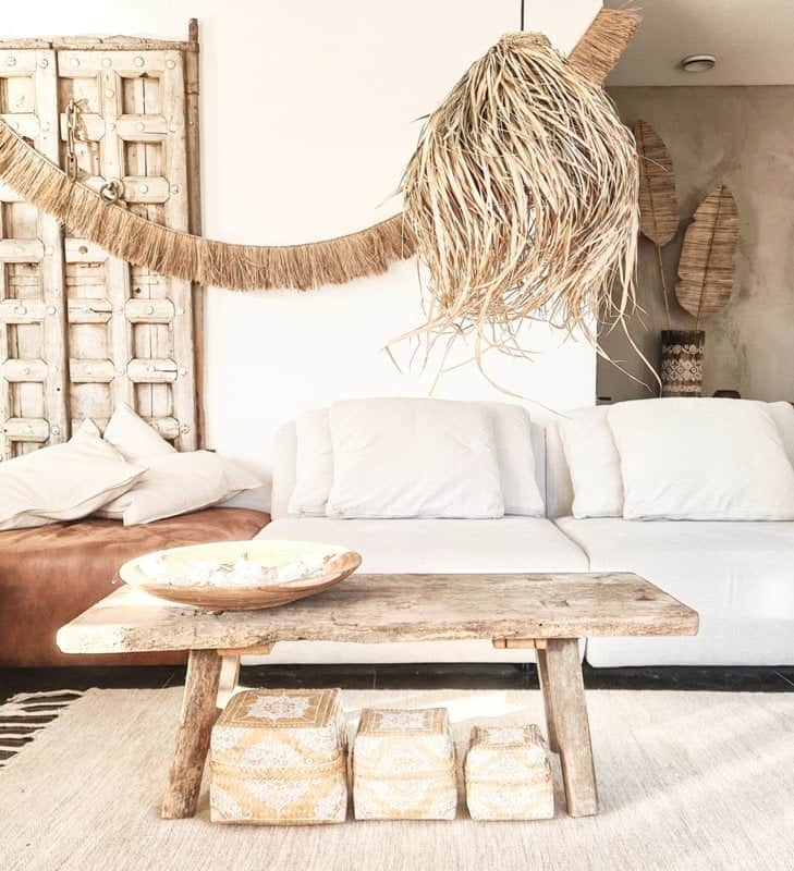 Valencia Raffia Garland - Natural Fiber Decoration