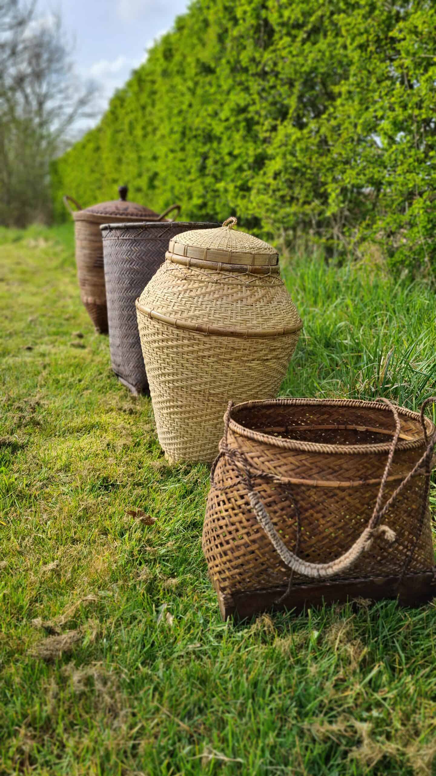 Valle de Ordesa Fishing Basket - Traditional Craftsmanship