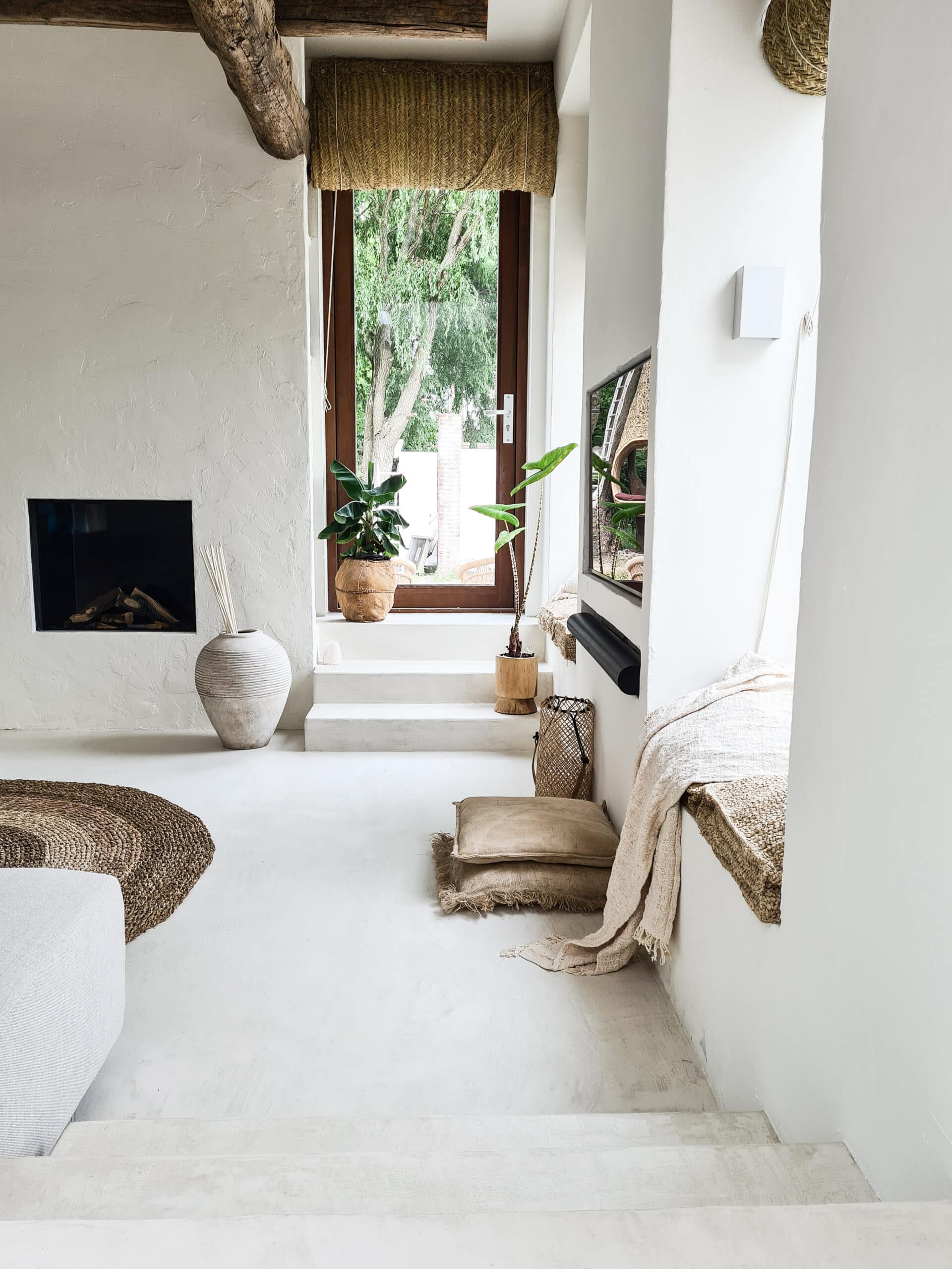 Ronda Linen Throw with Fringes - Natural-Toned Textile