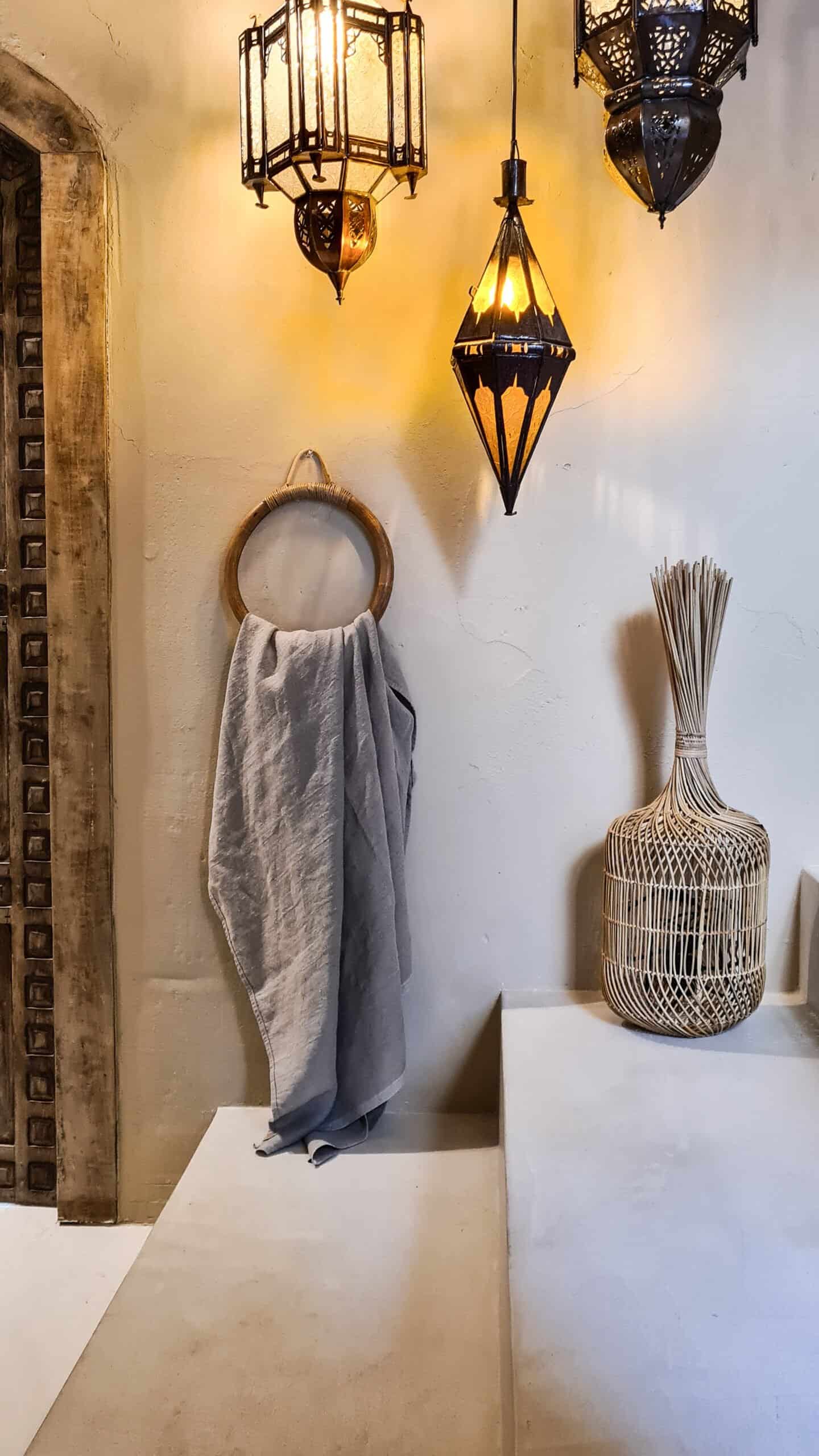 Catarroja Rattan Rod Lamp - Handcrafted Pendant Light