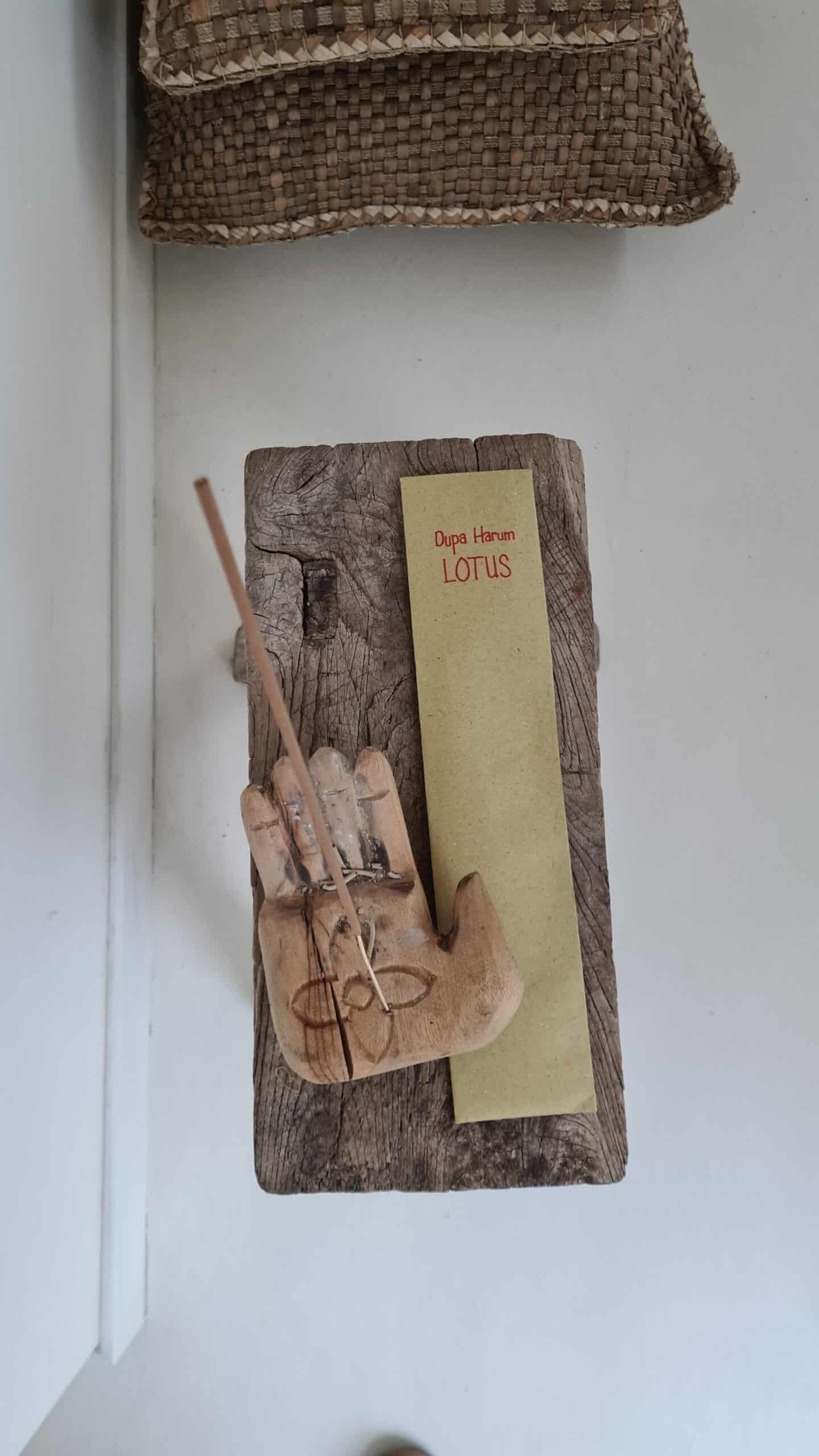 Aguilas Lotus Incense - Aromatic Stick Set