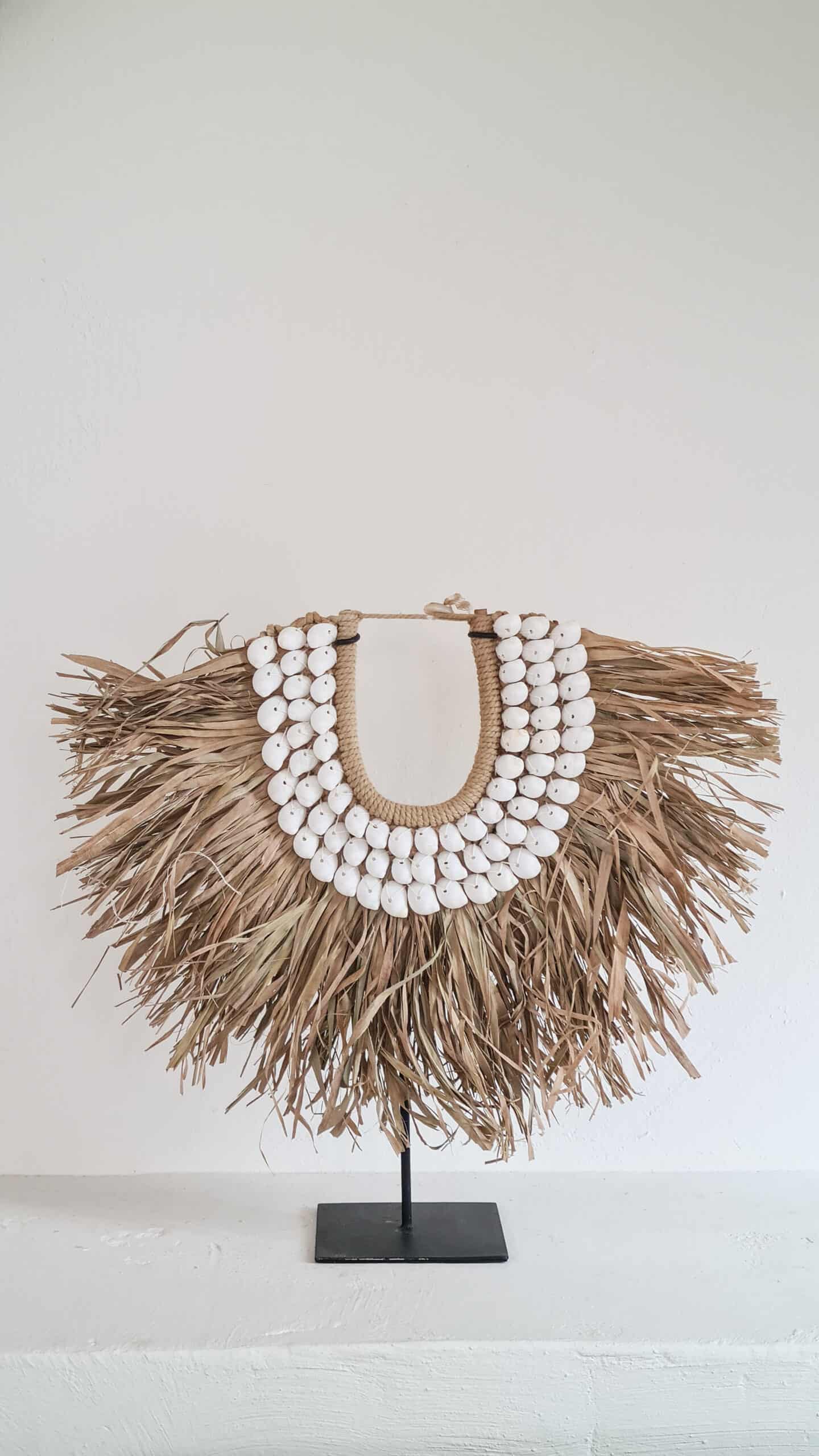 Valle de Aran Shell Necklace - Exquisite Seaside Accessory