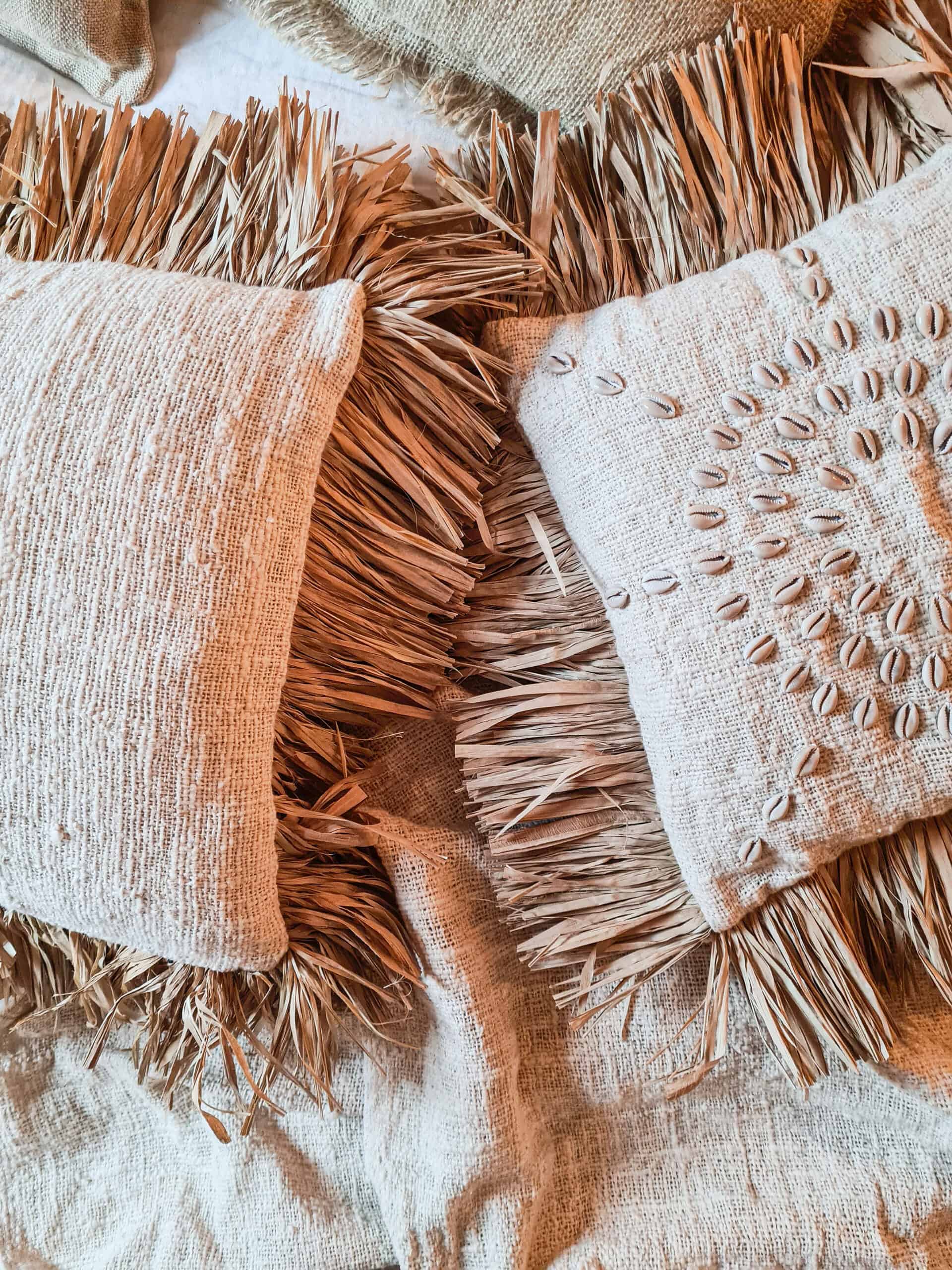 Aranjuez Linen Cushion - Natural Aesthetic