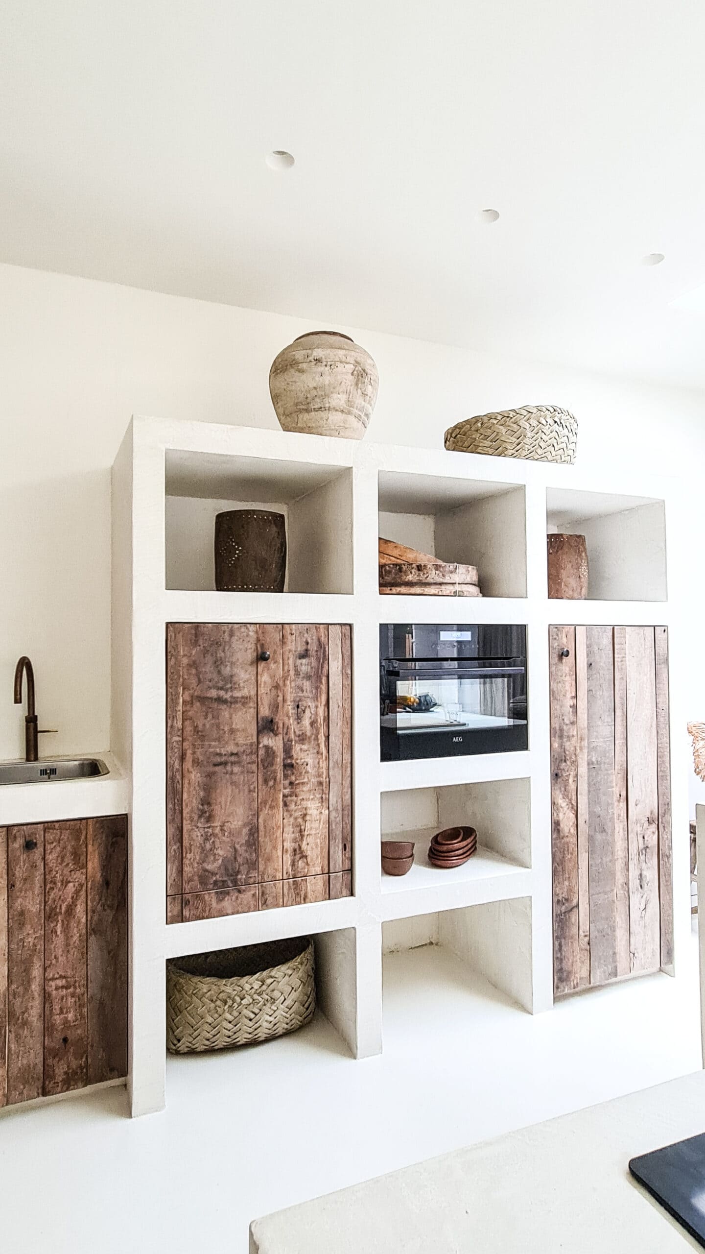 Algeciras Rustic Basket - Large Handmade Palm Leaf Basket