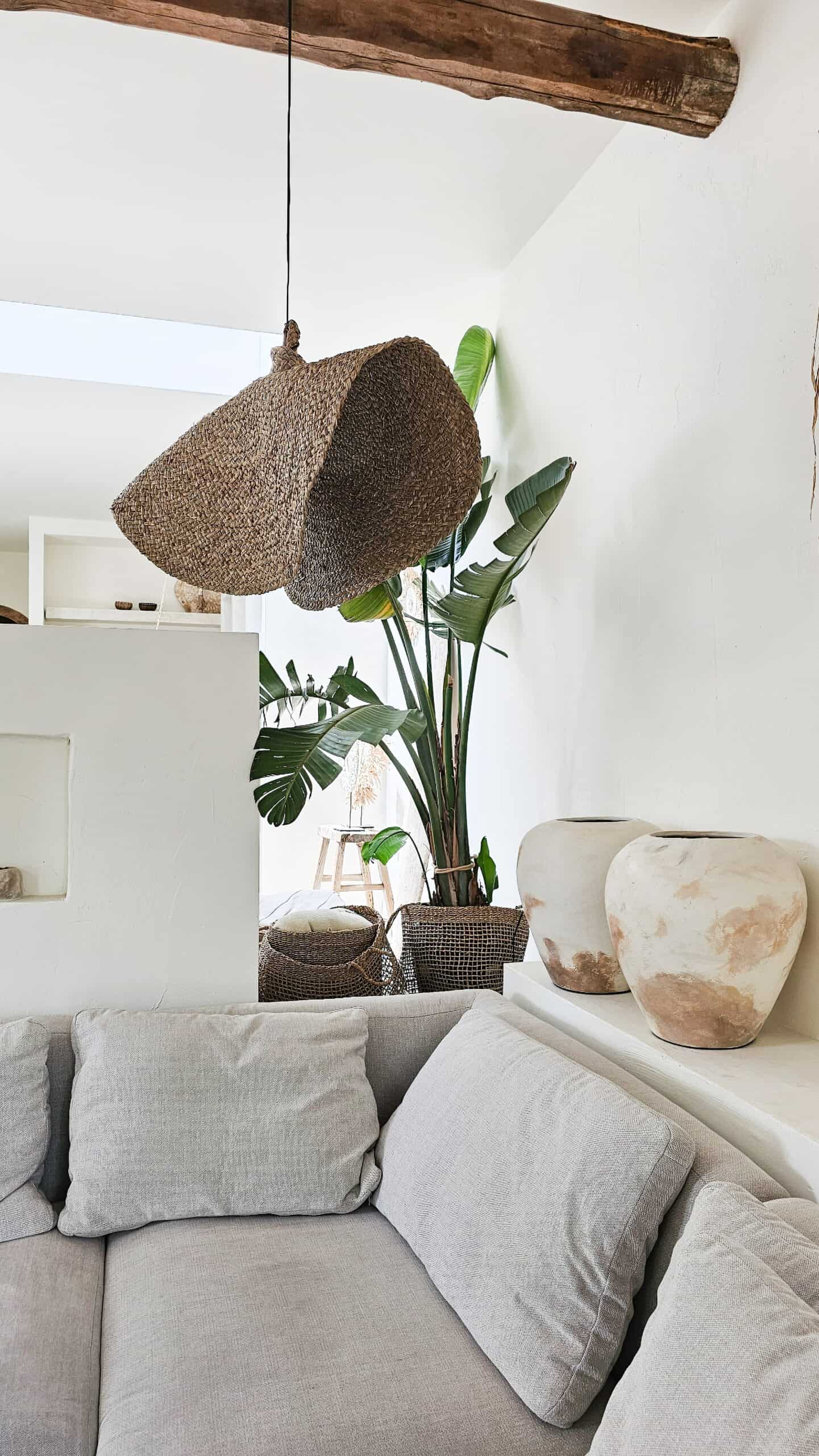 Seagrass XL pendant lamp Wotu - Rustic Seagrass Pendant Lamp