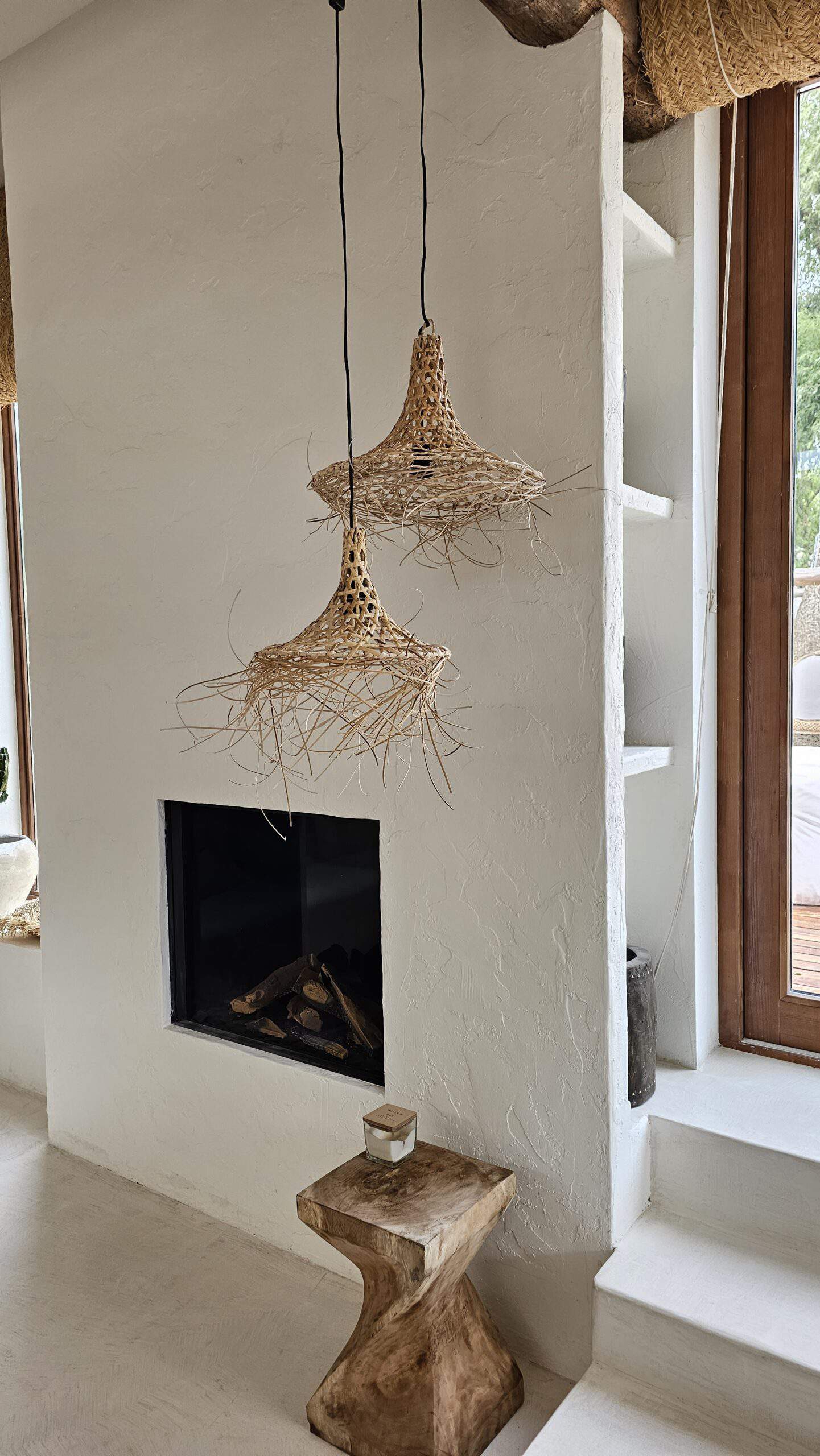 Oliva Lamp with Tendrils - Stylish Lighting