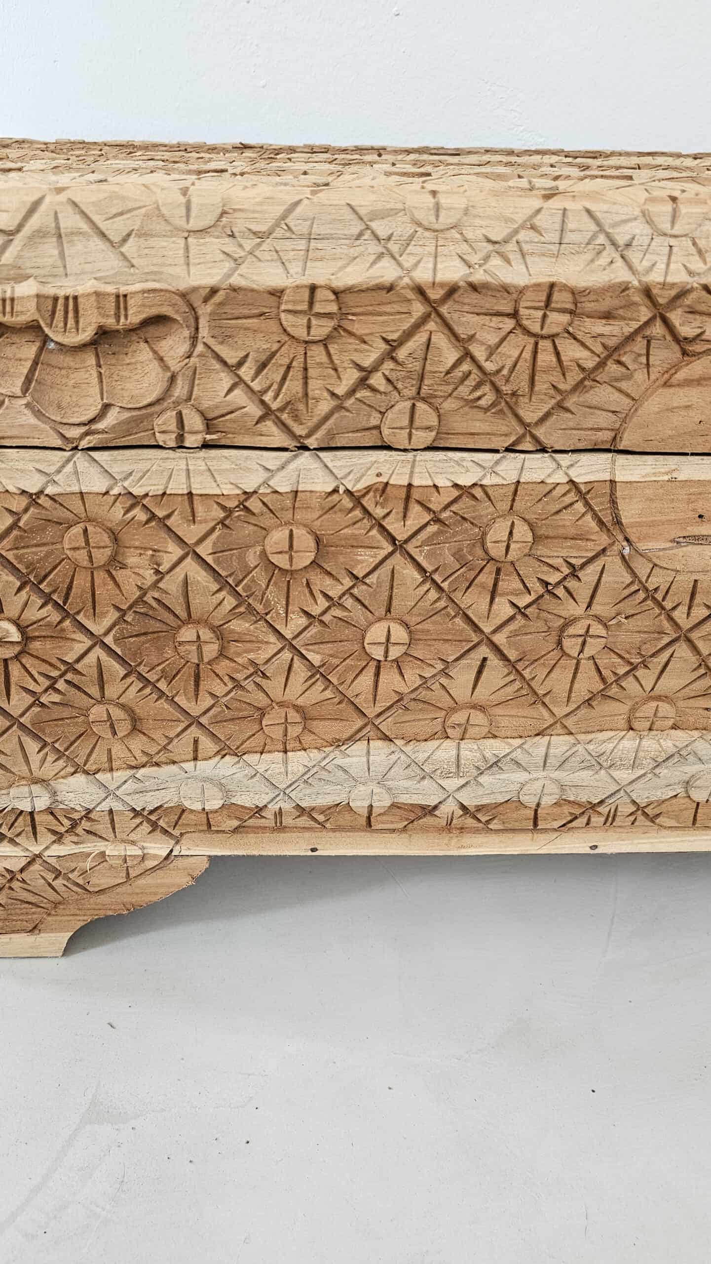Granada Carved Wooden Chest - Intricate Geometric Storage