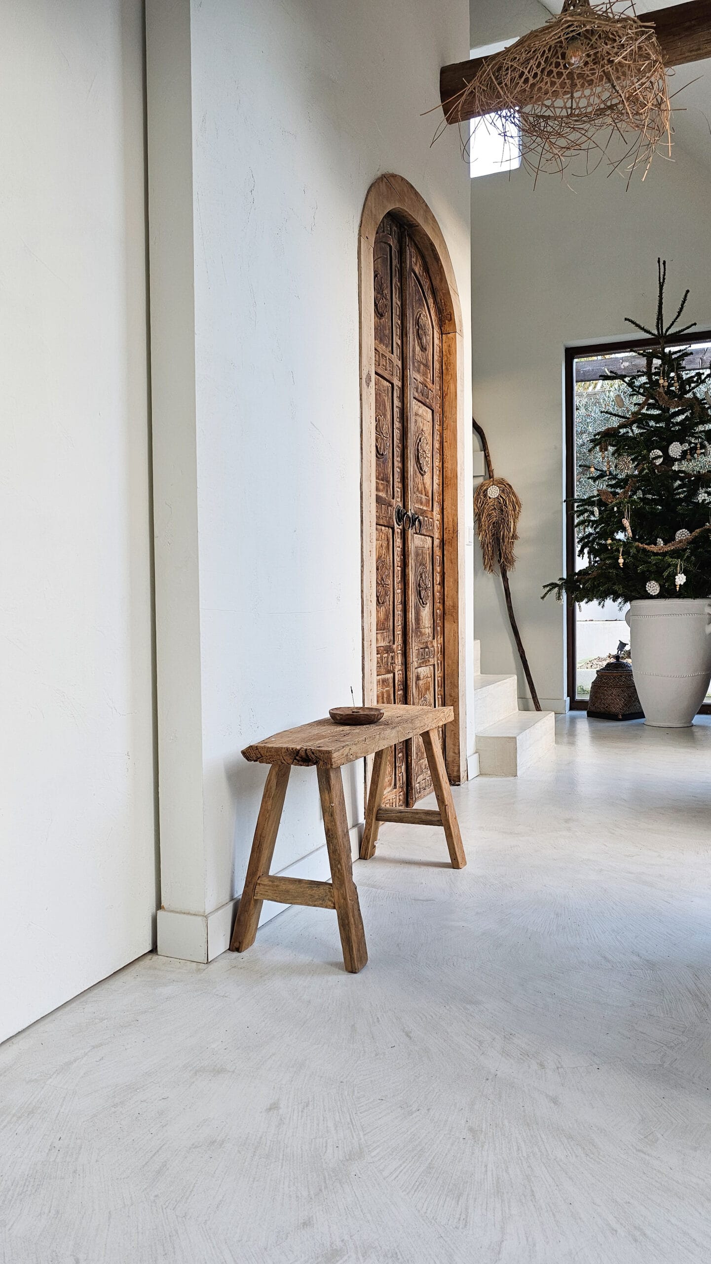 Camas Earthy Wooden Bench - Rustic Wooden Bench