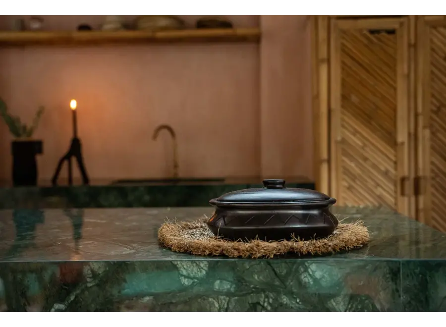 Don Benito Elegance Serving Pot - Ceramic Oval Pot with Lid