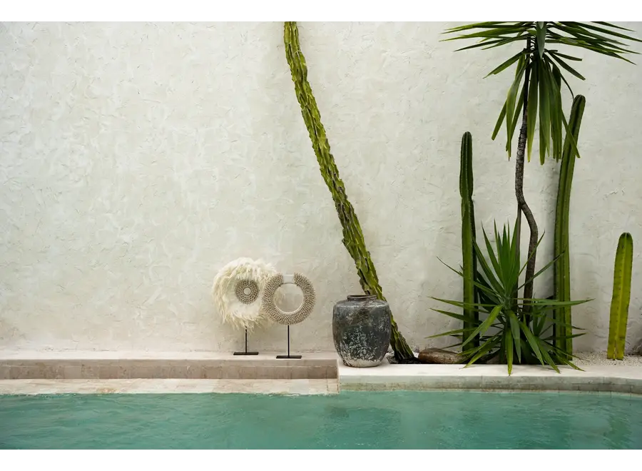 Cazorla Bohemian Display - White Feather Stand