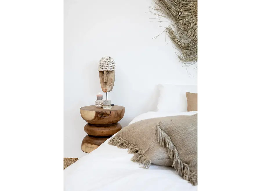 Algeciras EthnoChic Display - Shell-Inlaid Headpiece