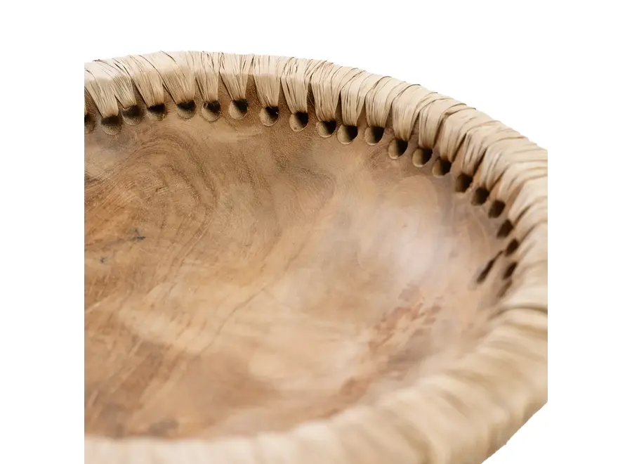 Besalú like me - wooden bow