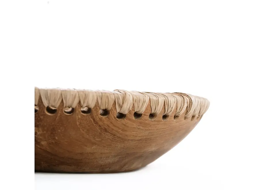 Besalú like me - wooden bow