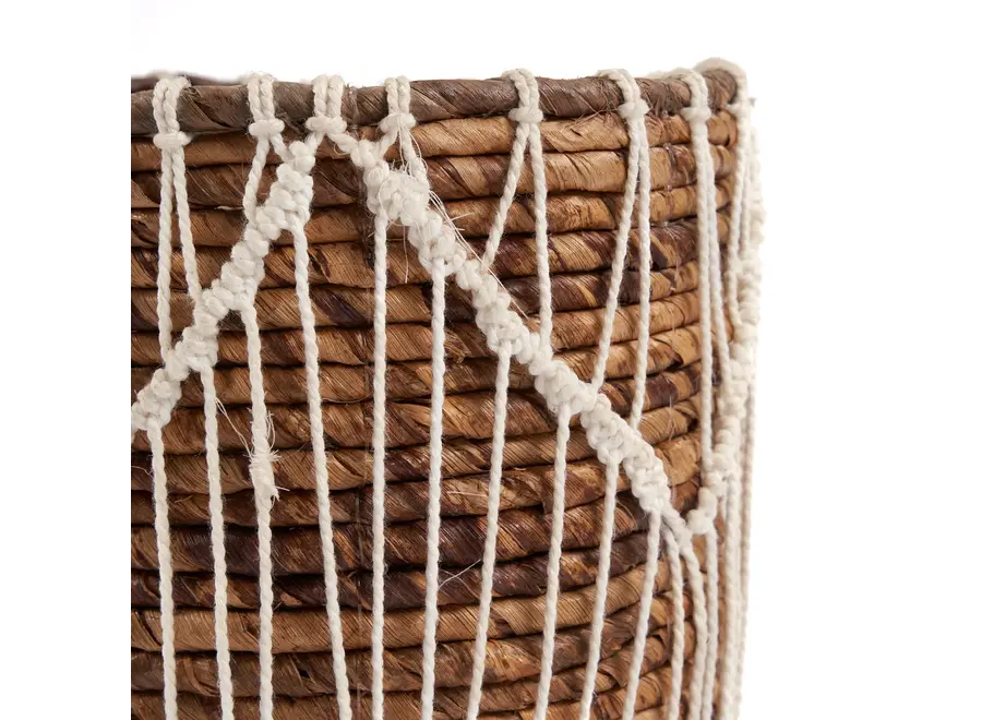 Mallorca Macra-Mazing Holder - Banana Leaf Basket