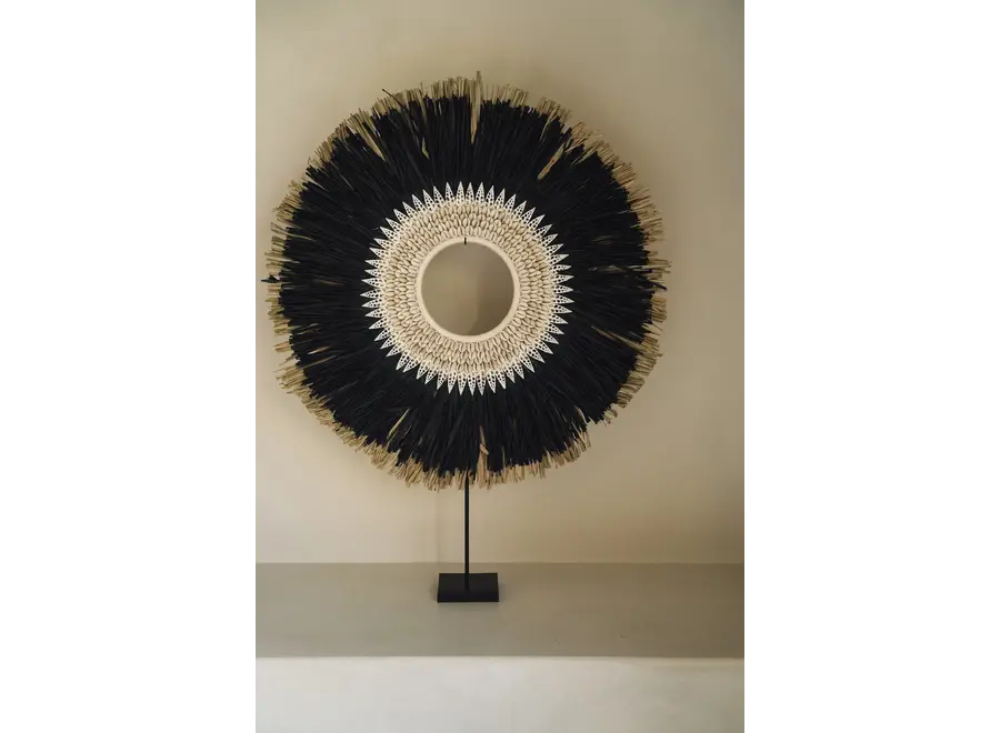 Calpe Shell Elegance Display - Raffia Hoop Decor