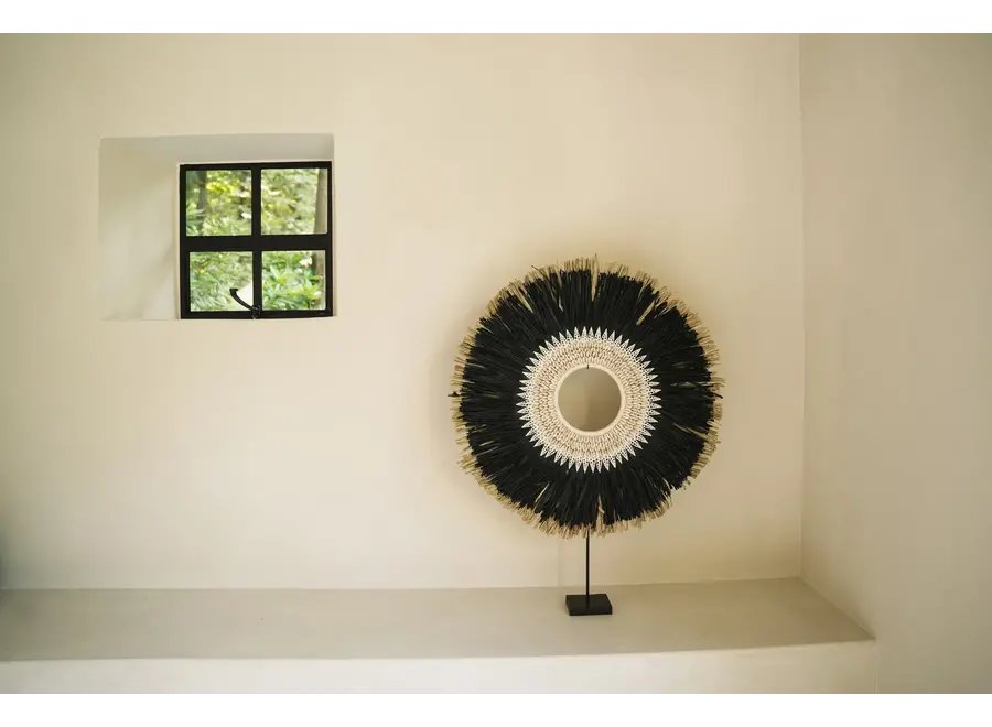 Calpe Shell Elegance Display - Raffia Hoop Decor