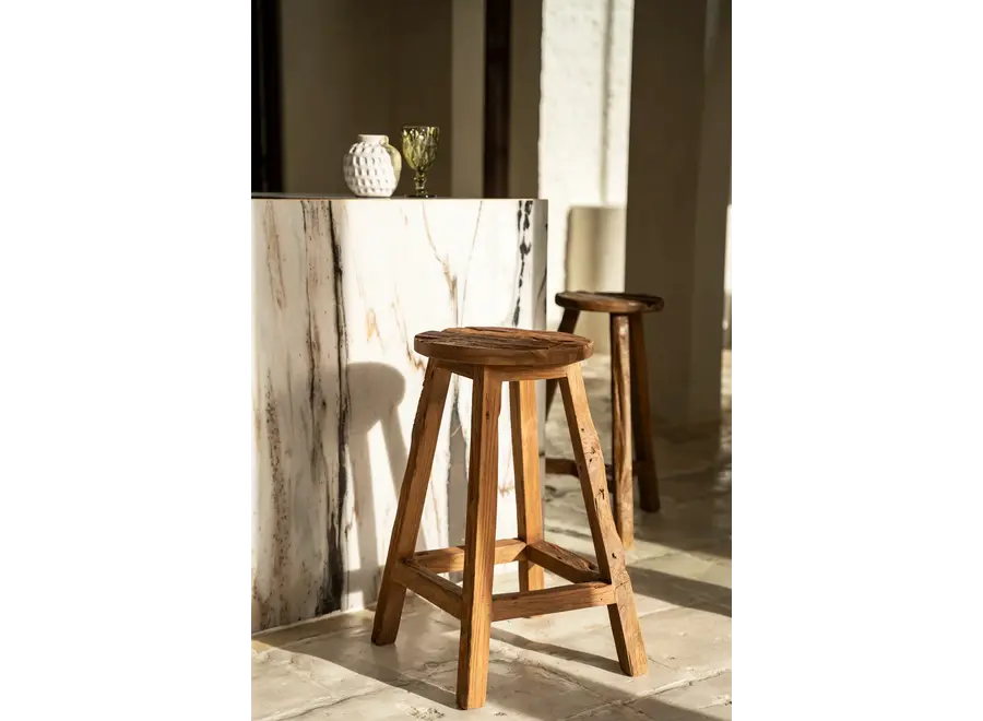 Zahara de la Sierra Beauty Stool - Teak Wood Stool
