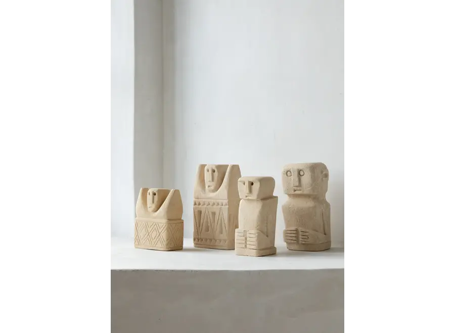 Cangas de OnÃs Sumba - Stone Statue