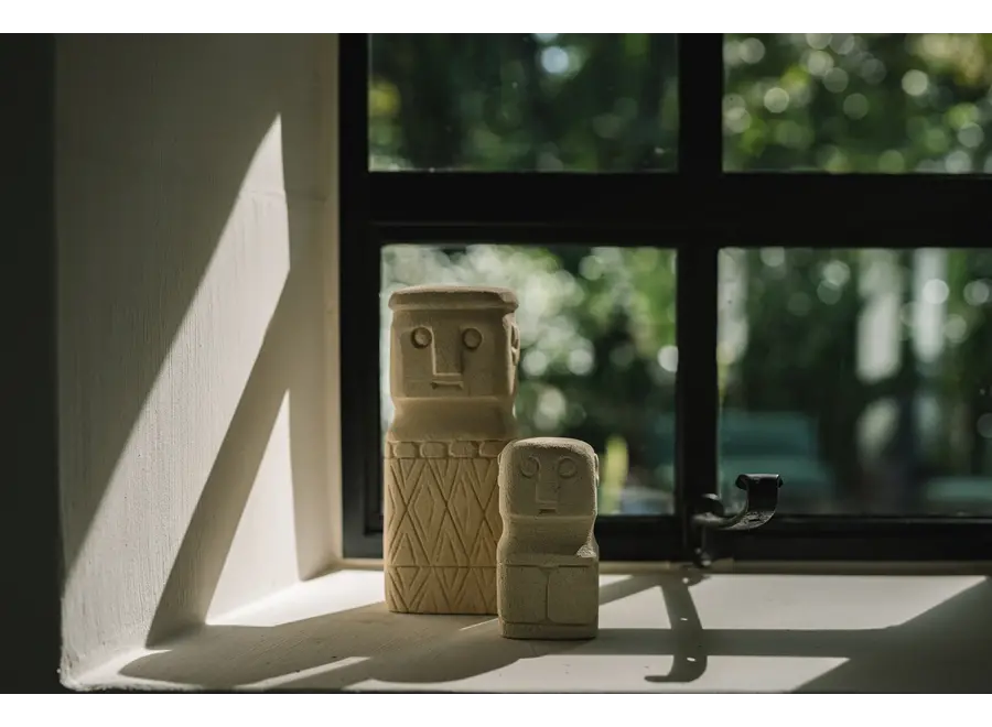 Alhambra Guardian - Stone Statue