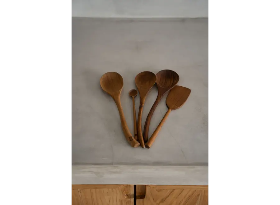 Calpe Artisan Spoon - Teak Root Tableware