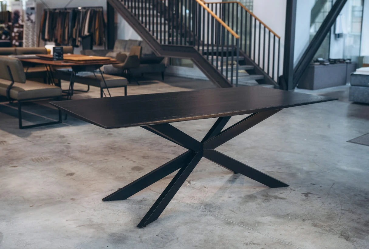 Tui Angular Table - Modern X-Shape Design