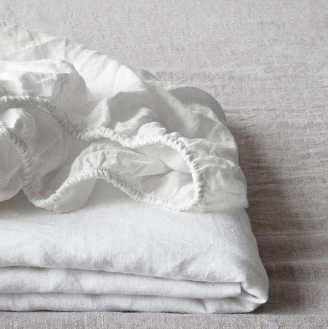 Santa Pola Breeze Linen Fitted Sheet - Luxurious Comfort Linen Sleepwear