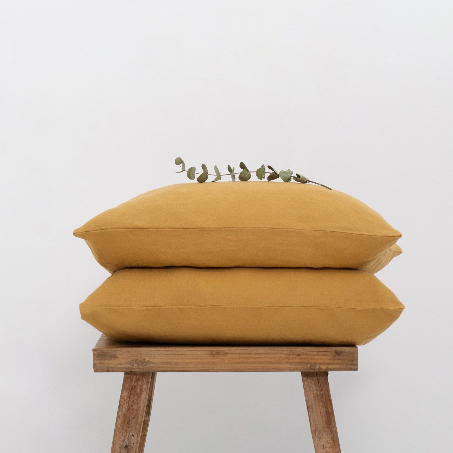 Tabernas Oasis Hemp Pillowcase - Breathable Hypoallergenic Bed Linen