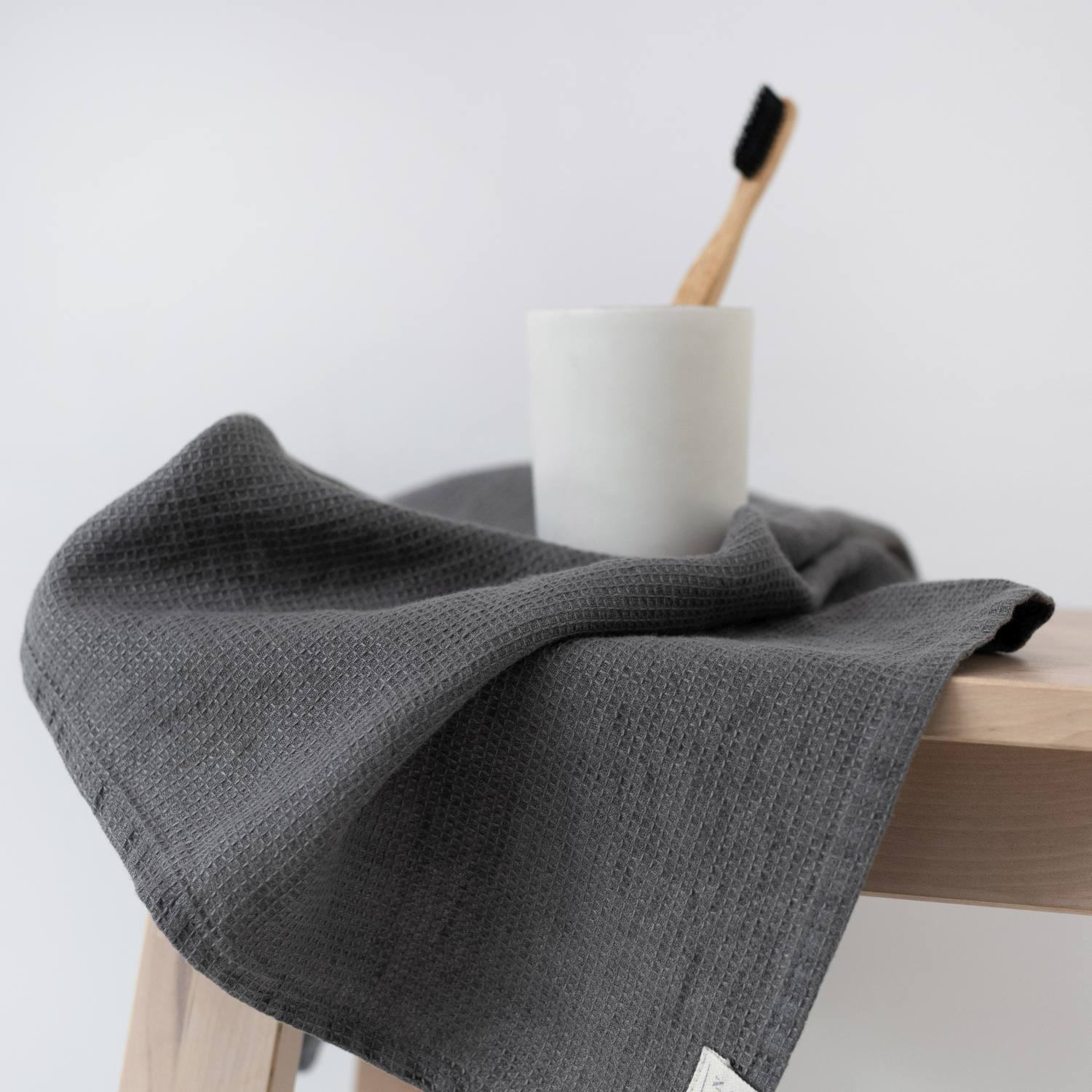 Badalona Bliss Linen Ensemble - Fine Waffle Bath Towels