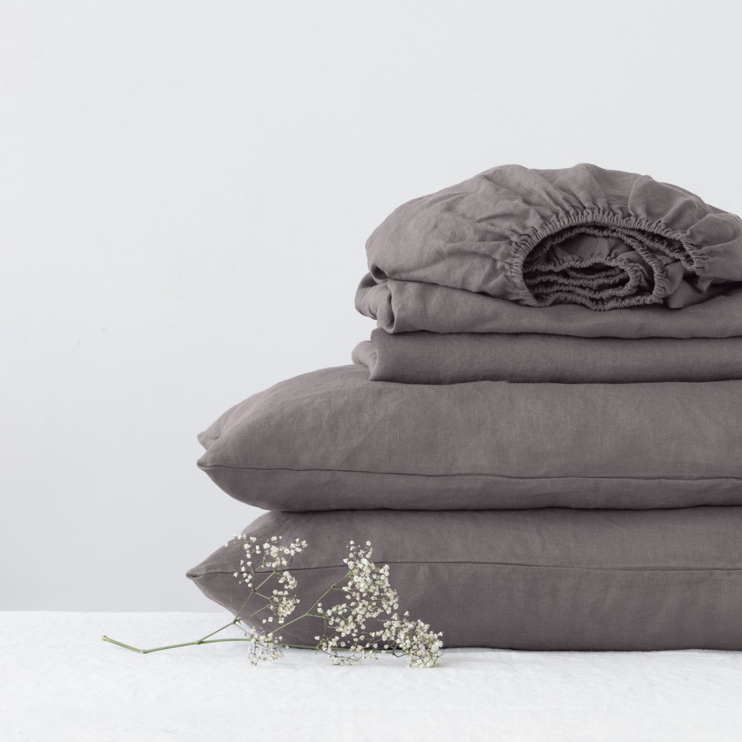 Cadiz Comfort Linen Ensemble - Hypoallergenic Bedding Set