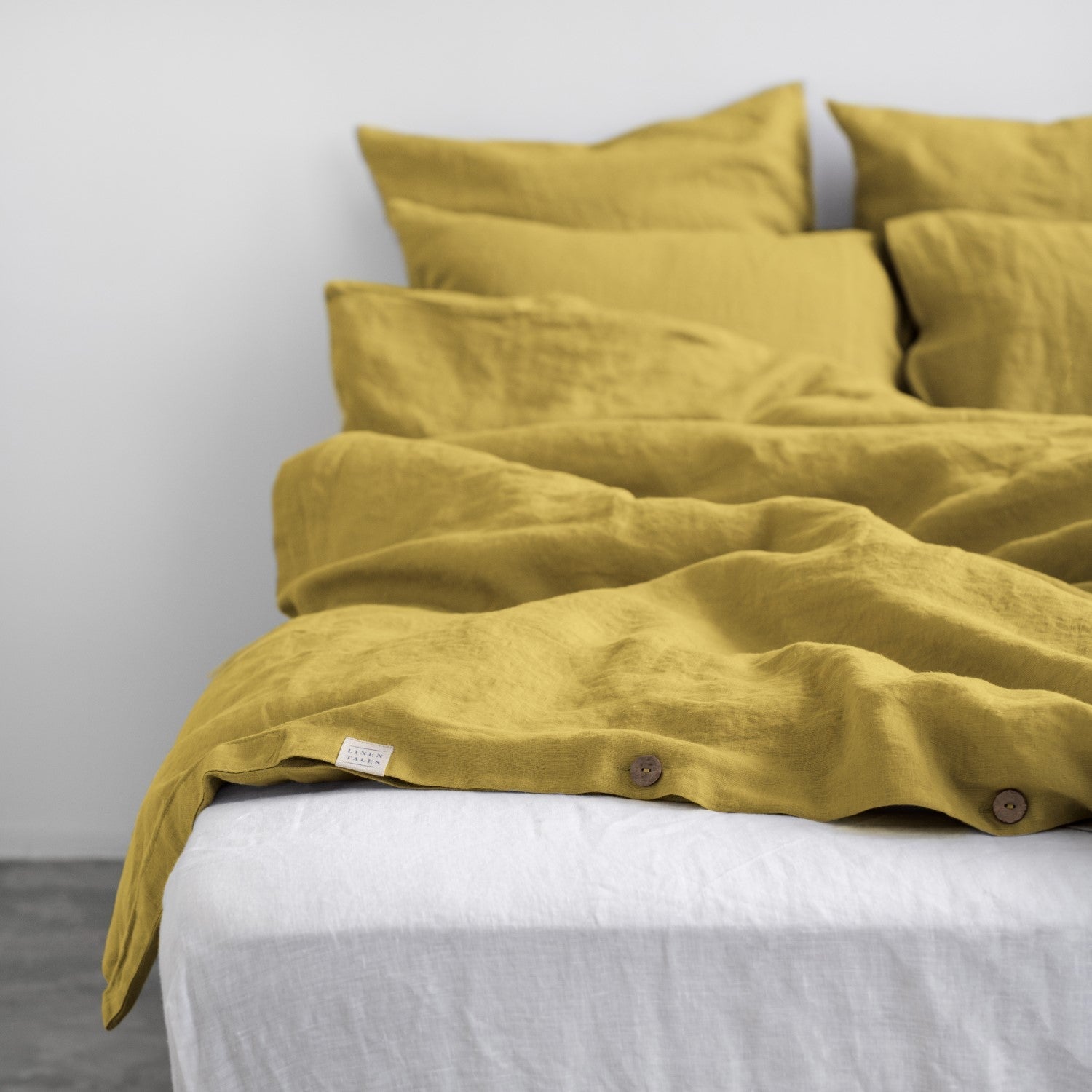 Cadaques Dreams Linen Ensemble - Ethical Luxury Duvet Set