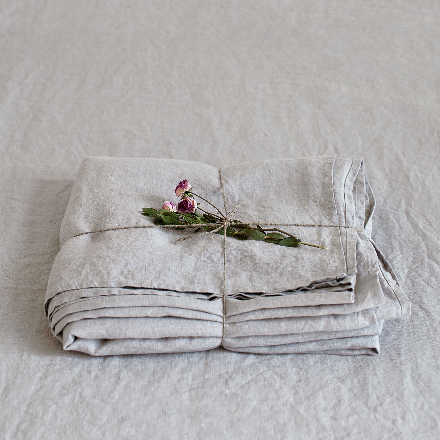 Sabadell Serenity Linen Sheet - Luxurious Breathable Linen Flat Sheet