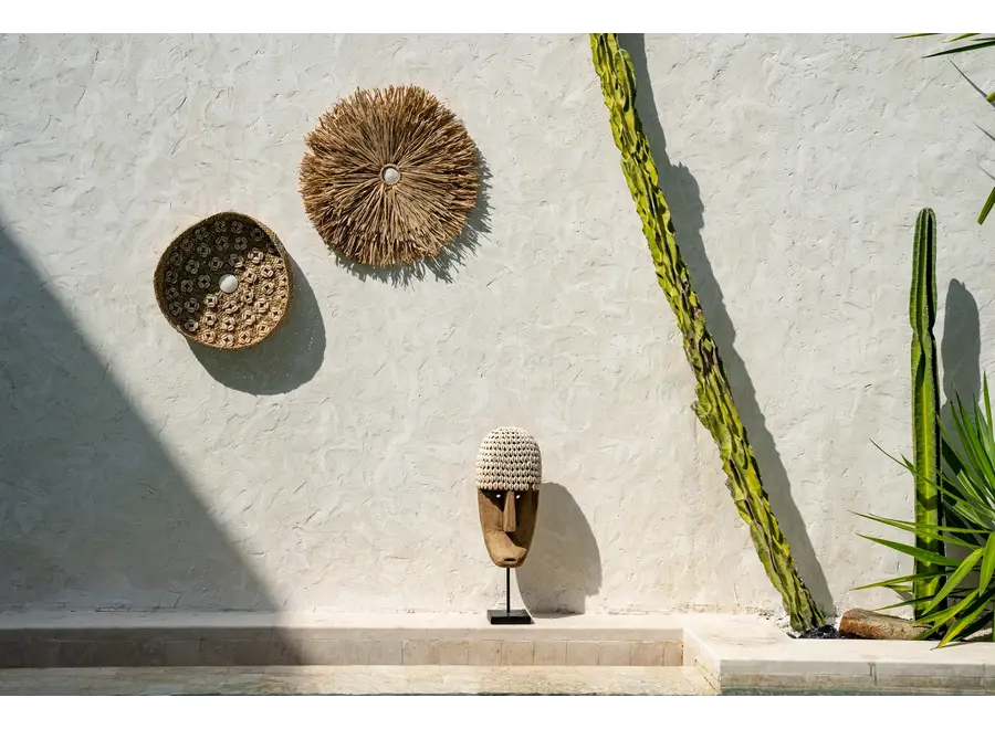 Caribe Shell Plate - Grass and Cowrie Shell Decoration
