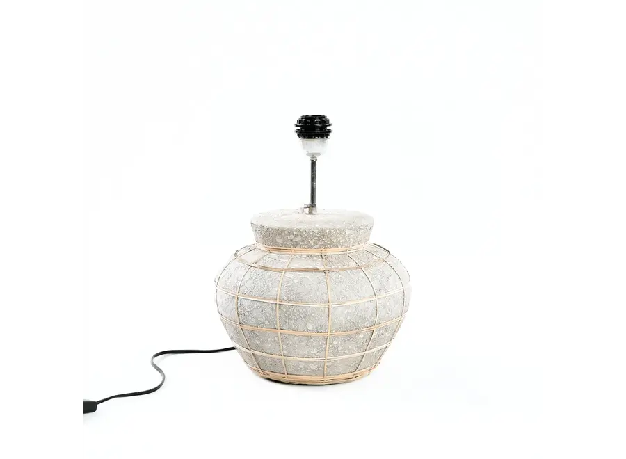 Zahara de la Sierra Pandan Lamp - Table Lamp